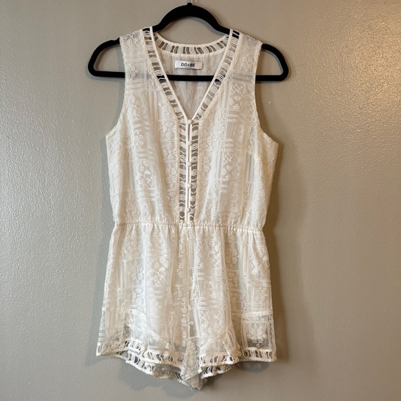 DO+BE Dresses & Skirts - DO+BE Women’s Off White Lace Jumper Size M
